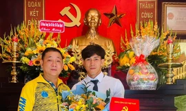 VĐV Nguyễn Trần Duy Nhất đứng vào hàng ngũ của Đảng