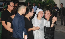 Đồng nghiệp và gia đình nghẹn lòng tiễn biệt 'Trung úy Phương' Thế Anh