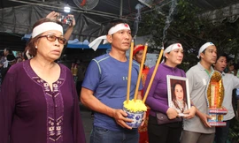 Tiễn đưa nghệ sỹ Ánh Hoa về nơi an nghỉ cuối cùng