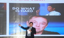 Ngoài bắt chước, bạn trẻ cần 'làm khác đi' để khởi nghiệp thành công