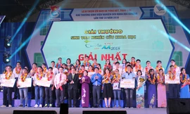 Kỷ niệm 20 năm Giải thưởng Sinh viên Nghiên cứu khoa học Euréka 