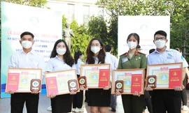 TPHCM trao giải thưởng 'Sao tháng Giêng' cho cán bộ Hội Sinh viên tiêu biểu