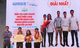 Trao 10 giải nhất chung cuộc Giải thưởng Sinh viên NCKH Euréka 2019