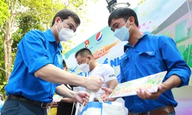 Chung tay mang Xuân ấm áp đến bà con dịp Tết Nguyên đán