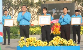 TPHCM tuyên dương 24 Chủ tịch Hội LHTN phường, xã, thị trấn tiêu biểu năm 2020