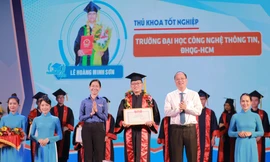 TPHCM tuyển dụng 63 công chức, viên chức từ sinh viên tốt nghiệp xuất sắc