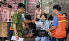 Tuổi trẻ Công an TPHCM tuần tra, kiểm soát xuyên lễ 