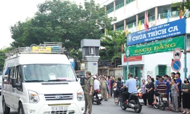 Linh cữu nam sinh Trường THCS Bạch Đằng về lại trường trước lúc đi xa 