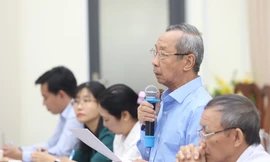 Mệt mỏi kiếm tìm cán bộ ở chung cư cao cấp 