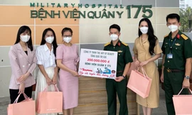 Chung tay tiếp sức các nữ thầy thuốc tuyến đầu chống dịch