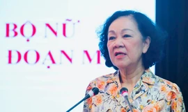 Thường trực Ban Bí thư quán triệt chuyên đề về phát triển đội ngũ cán bộ nữ 