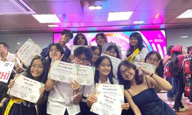 Hành trình "săn" giấy chứng nhận: Cách Gen Z chứng tỏ quyền lực và giá trị