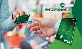 Vietcombank khẳng định vị thế hàng đầu thị trường thẻ thanh toán