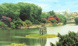 Theo nữ sinh Thủ đô 'xê dịch' Hà Nội