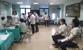 Dược phẩm Hoa Linh: CBCNV phấn khởi được khám sức khỏe sau mùa dịch 