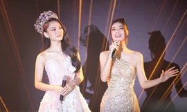 Lần đầu dự sự kiện sau đăng quang, Hoa hậu Mai Phương khoe giọng hát chuyên nghiệp làm fan trầm trồ