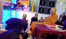 Nhóm người ở ‘Tịnh thất Bồng Lai’ lừa đảo từ thiện như thế nào?