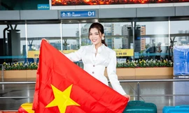 Phùng Trương Trân Đài mang hơn 200kg váy áo đi thi Hoa hậu chuyển giới quốc tế 2022