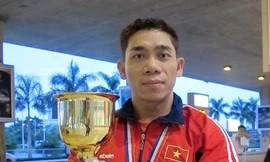 Phạm Văn Mách vẫn sẽ hát...