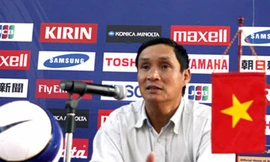 HLV Mai Đức Chung chính thức thay thế Calisto