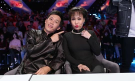 Việt Hương xưng "Người đẹp Tây Ninh" khiêu khích Việt Trinh.