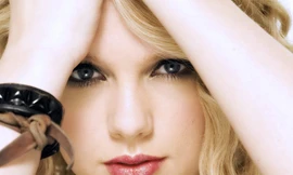 Street style ngọt ngào của Taylor Swift