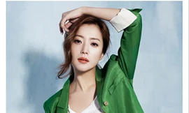 Kim Hee Sun thanh lịch cùng Voll