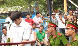 Giết người vì va chạm lúc kẹt xe