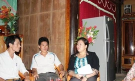 Nộp hàng trăm triệu, vừa đến Hàn Quốc thì bị bắt