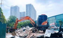 Hà Nội: Huyện Thanh Trì cưỡng chế xử lý loạt công trình vi phạm