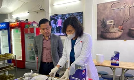 Hà Nội: Lập 3 đoàn liên ngành kiểm tra 'thức ăn đường phố'