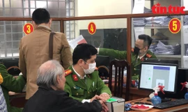 Người dân làm căn cước công dân
