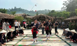 Điểm đến du lịch cộng đồng tại Ba Vì nơi có 98% là đồng bào người Dao