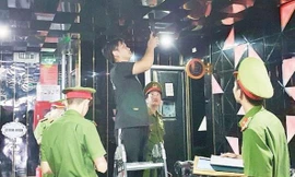 Cơ quan chức năng kiểm tra phòng cháy chữa cháy tại quán Karaoke