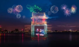 Hà Nội: 2.025 Drone Light tái hiện hình ảnh Rồng thời Lý và các biểu tượng của Thủ đô