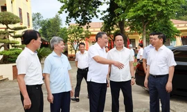 Hà Nội: Không để xảy ra tình trạng người dân đến nộp hồ sơ chỗ này lại chỉ sang chỗ khác