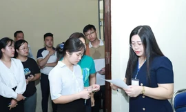 Các thí sinh tham dự kỳ thi tuyển công chức, viên chức năm 2023