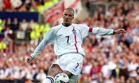 Beckham trở thành ‘siêu sao’ nhờ tập sút… gấu bông!