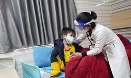 Bé 7 tuổi thoát ngoạn mục hội chứng nguy hiểm hậu COVID