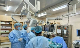 Các nhà khoa học lớn của giới tim mạch quốc tế chứng kiến bác sĩ Việt Nam chữa ca bệnh khó