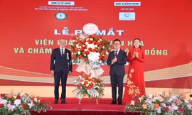 Ra mắt Viện Phát triển Văn hóa và Chăm sóc sức khỏe cộng đồng