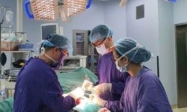 Tự tiêm silicon để 'cậu nhỏ' hoành tráng, người đàn ông 43 tuổi gánh hậu quả nặng nề