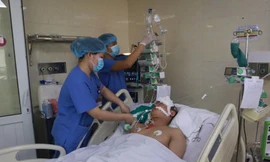 Tình trạng sức khoẻ mới nhất của 8 bệnh nhân trong vụ ô tô đâm 17 xe máy