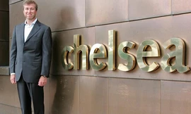 Tài sản khổng lồ của ông chủ Chelsea