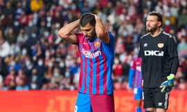 Trung vệ Inigo Martinez thể hiện sự thất vọng