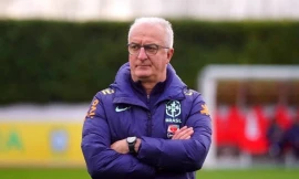 HLV Dorival Junior.