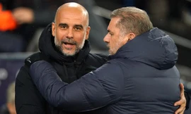 Postecoglou và Pep Guardiola.