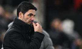 HLV Mikel Arteta trong trận đấu với Luton