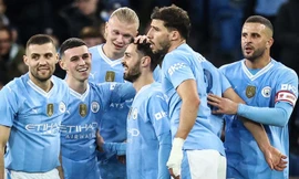 Bernardo Silva ăn mừng cùng các đồng đội.