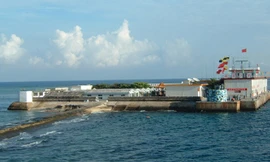 Trung Quốc đang đẩy mạnh xây dựng bất hợp pháp trên Đá Chữ Thập. Ảnh: People’s Daily